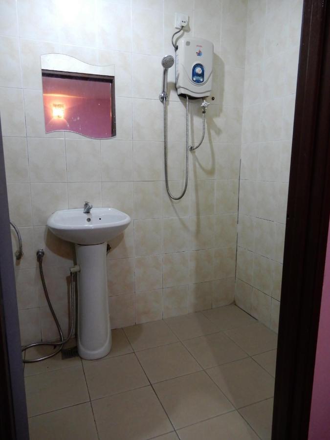 La Motel Sungai Petani Bagian luar foto